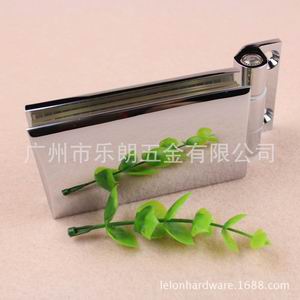 淋浴房隔断玻璃夹哪家好？