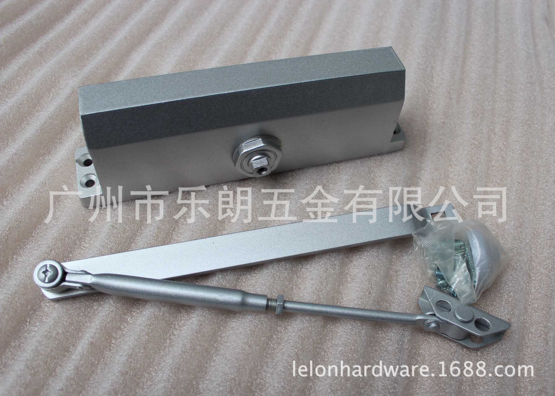 宅男网宅男导航RDC-05 重型方背闭门器